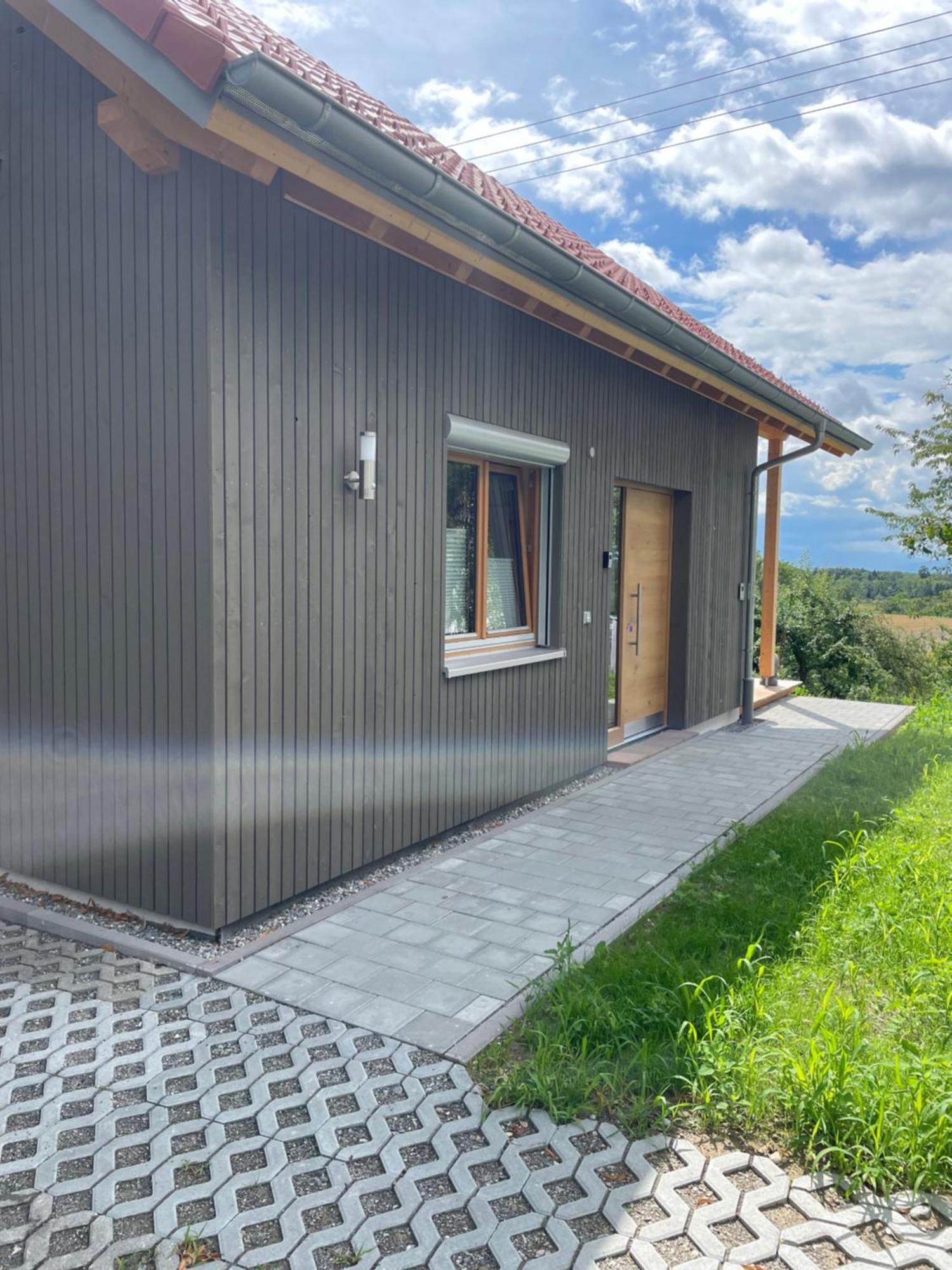 Zweistoeckiges Natur-Holzhaus Mit Berg- & Seesicht Horgenzell Exterior photo